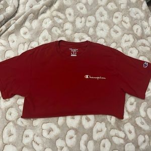 Red Champion crop-top!❤️‍🔥 Size: S